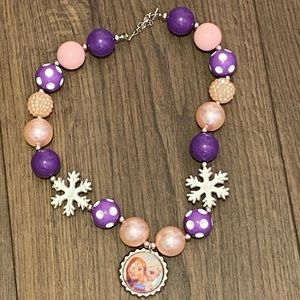 NWOT Frozen bubblegum necklace